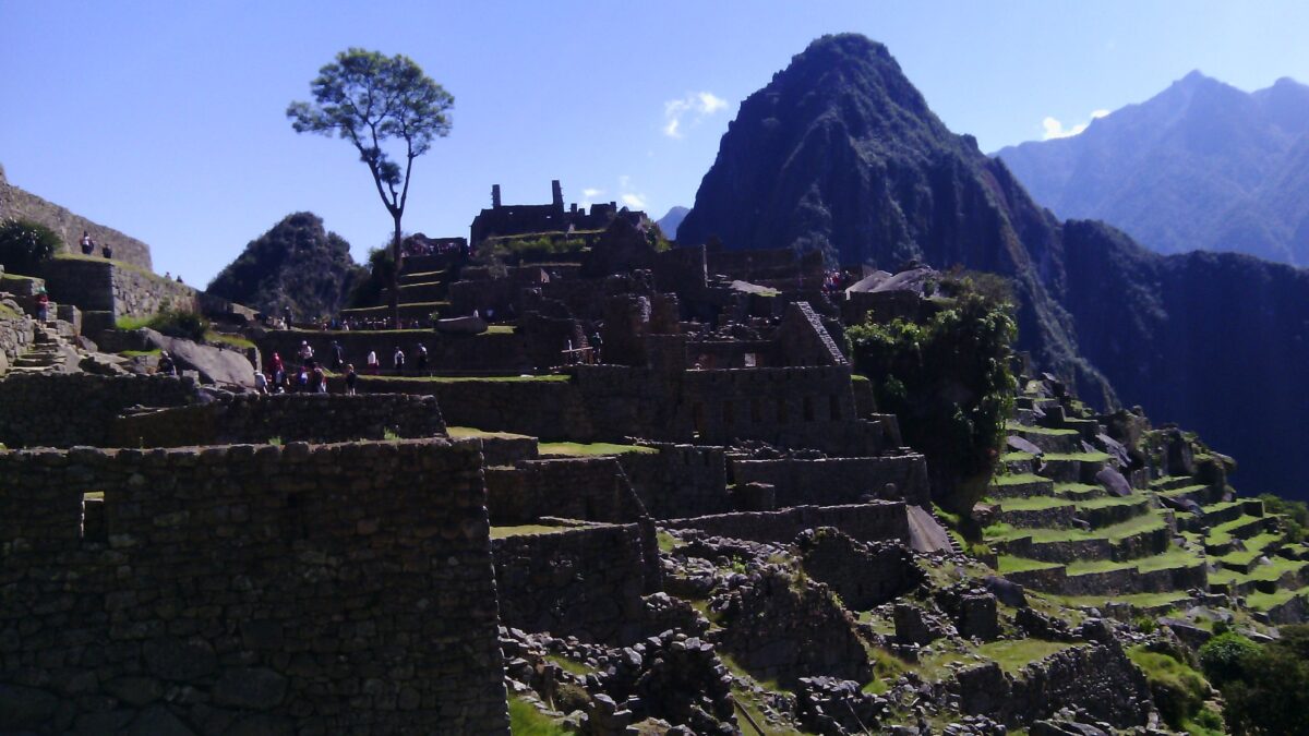 ...a que venga un Machu y te deje el Picchu en ruinas.