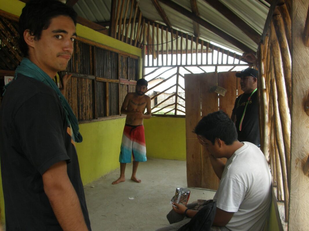 Nuestro grupo en la isla de los kuna.